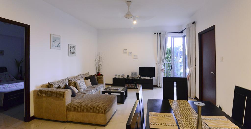 On 320 Apartment โคลอมโบ ภายนอก รูปภาพ