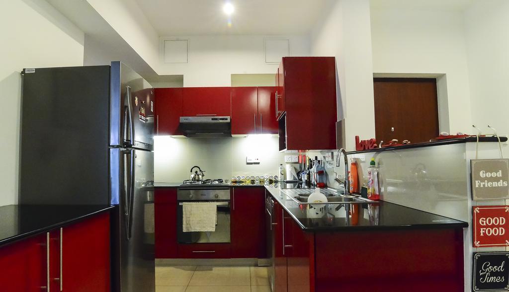 On 320 Apartment โคลอมโบ ภายนอก รูปภาพ